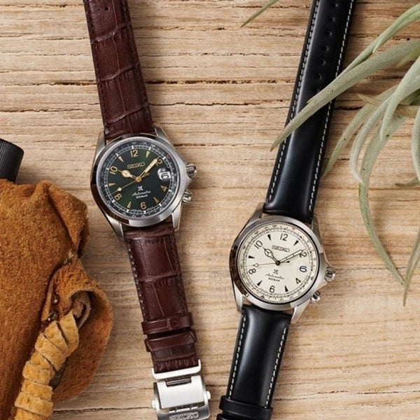 OMG Emerald Classic Leather Watch