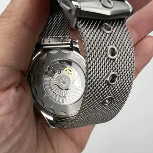 OMG Seamaster 007 Limited Edition Watch