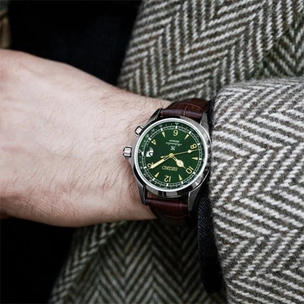 OMG Emerald Classic Leather Watch