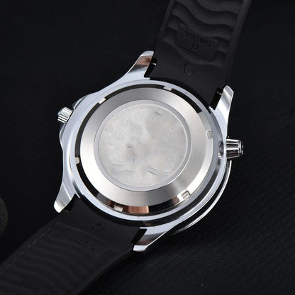 OMG Seamaster 007 Limited Edition Watch